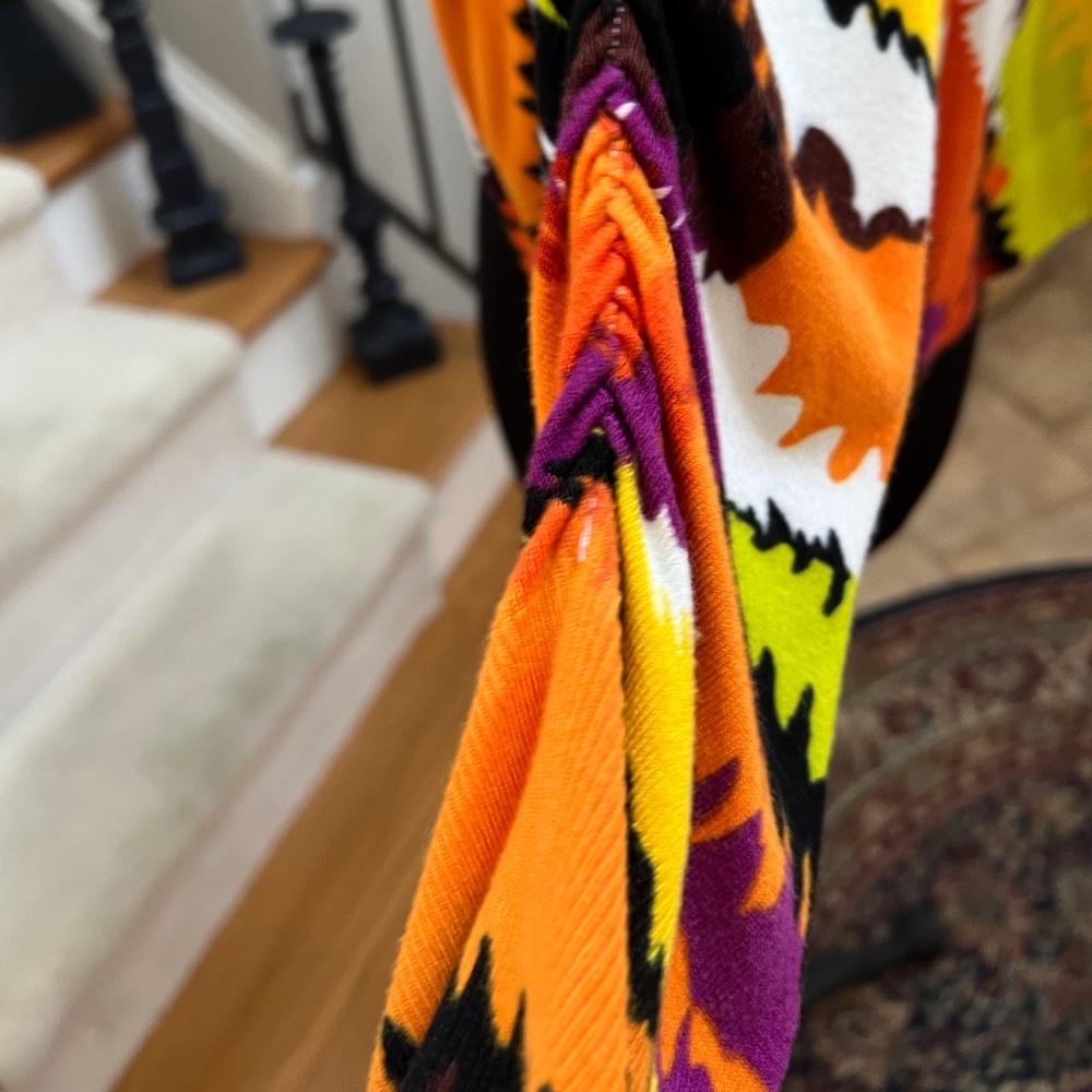 🧡💜PREMISE DRESS COVERUP💜🧡 - Picture 4 of 8